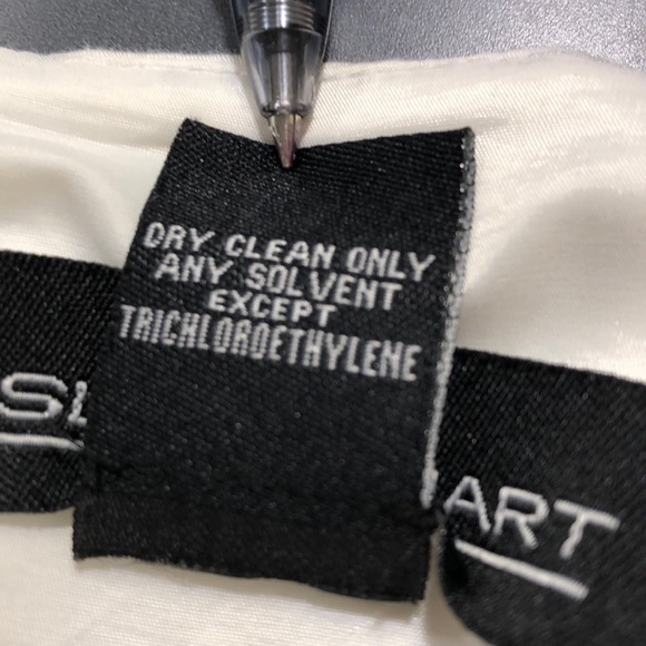 Leslie Stuart Dress - Picture 4 of 5